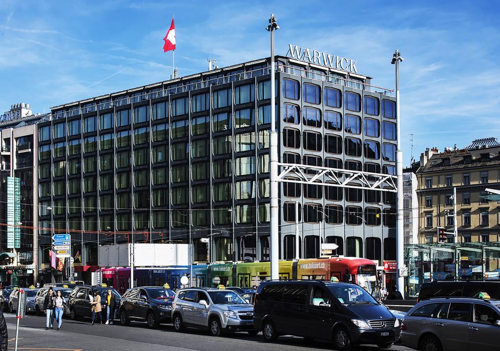 Warwick 4*