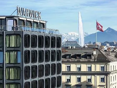Warwick 4*