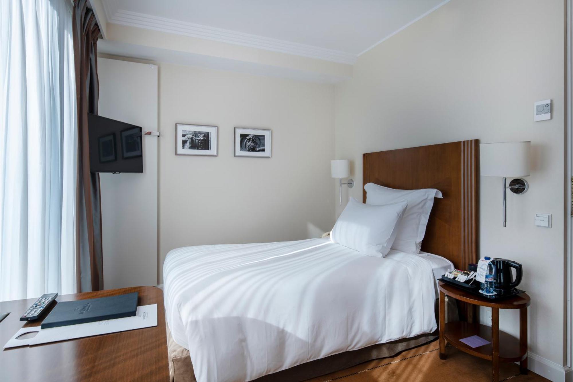 Hotel Warwick