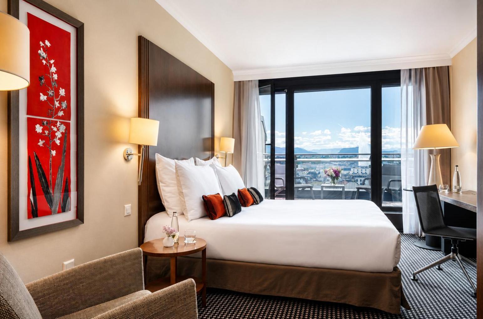 Warwick Hotel