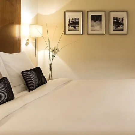 Warwick Hotel Genève