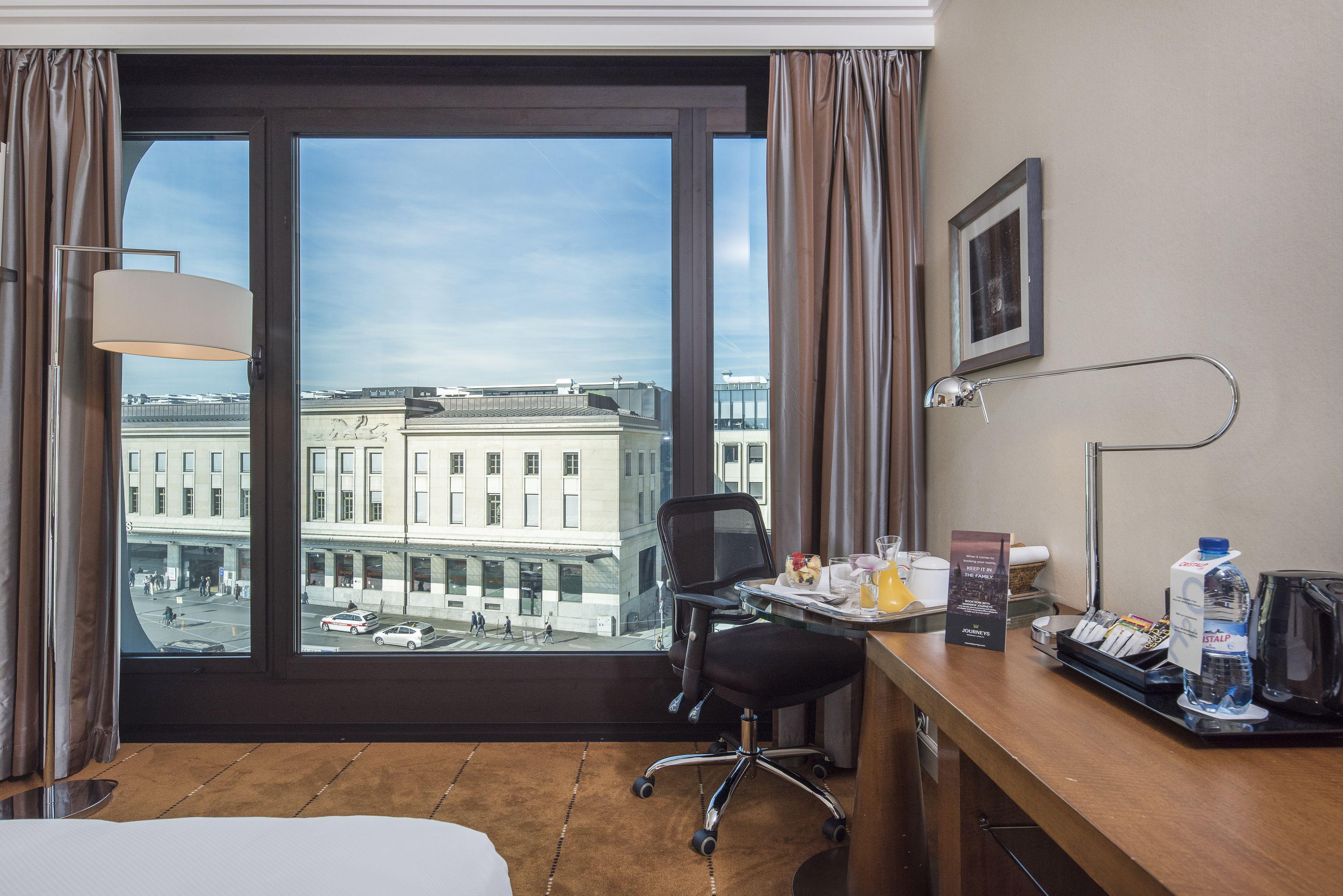 Warwick Hotel